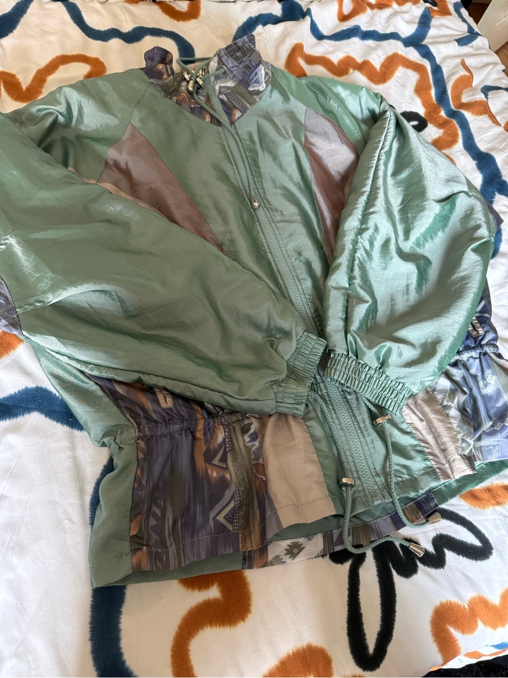 Energy Zone Vintage Polyester Tapered Wind Breaker Womens Size L